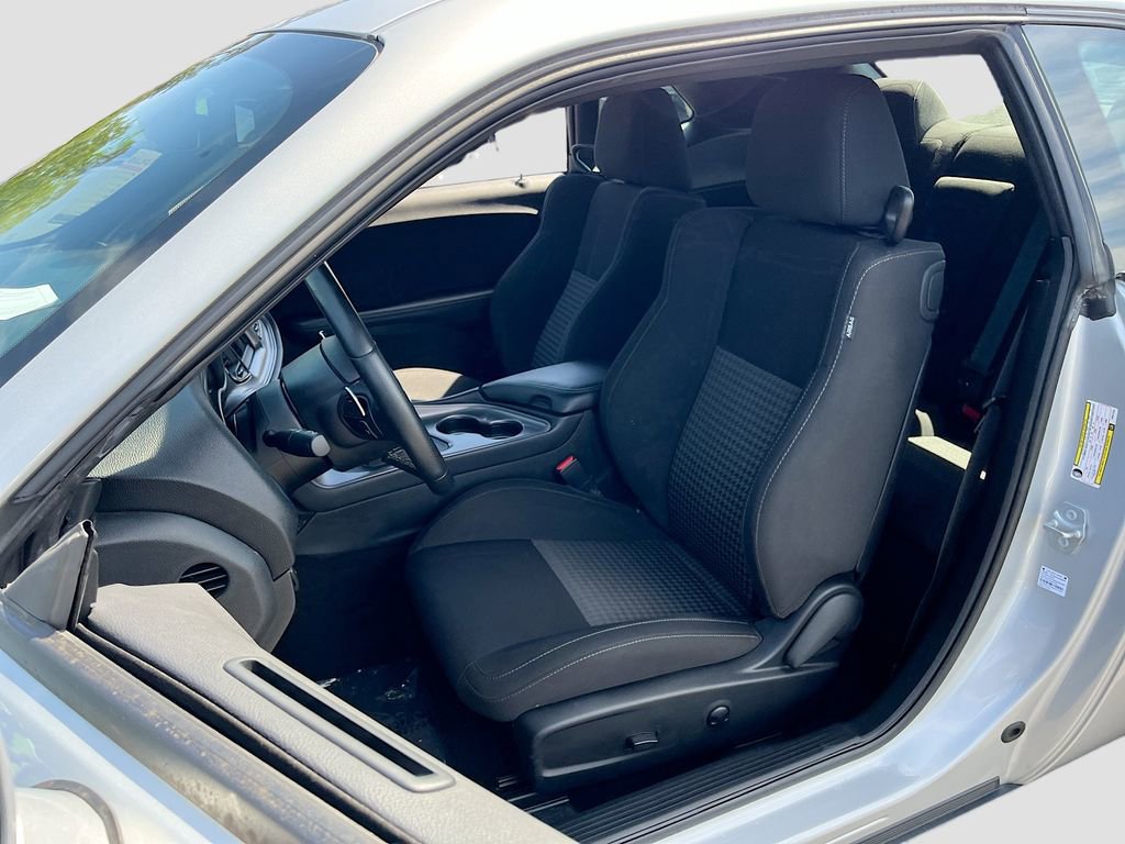 Used 2023 Dodge Challenger R/T w/ Blacktop Package image 19