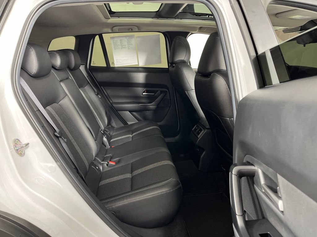 Used 2025 MAZDA CX-50 AWD 2.5 S w/ Premium Package image 7