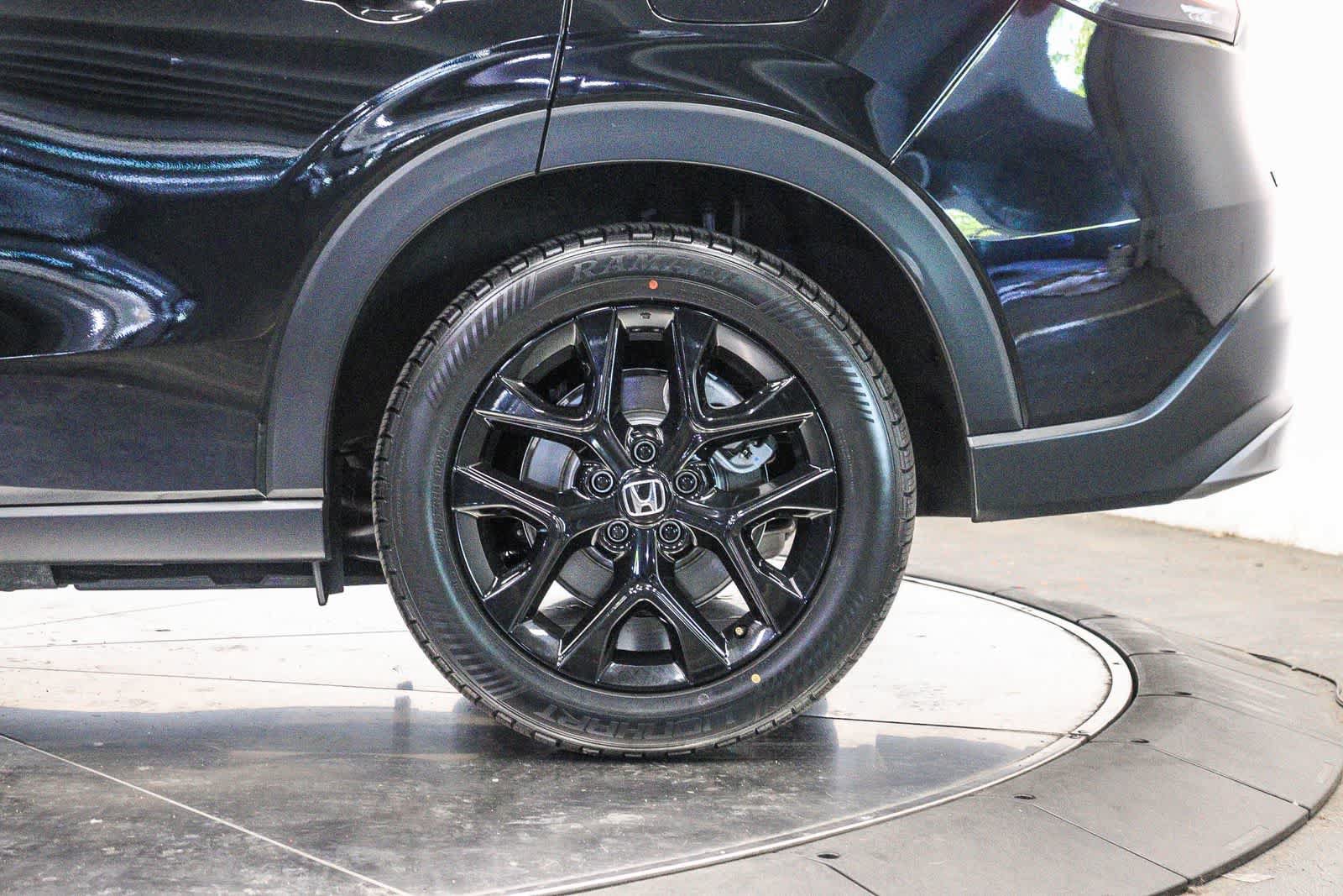 Used 2024 Honda HR-V Sport image 10