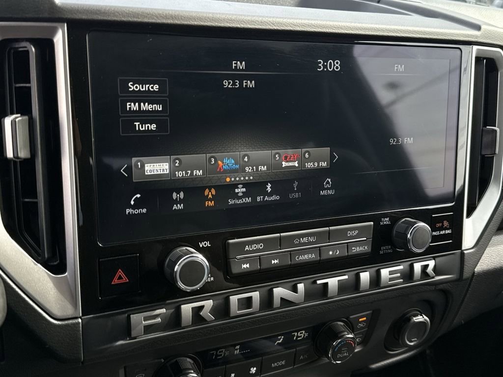 Used 2025 Nissan Frontier SV w/ SV Convenience Package image 18