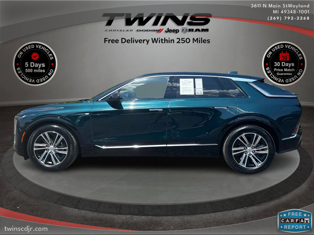 Used 2024 Cadillac Lyriq Luxury image 7