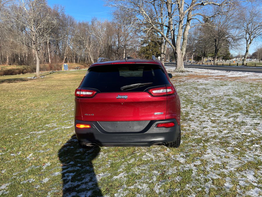 Used 2016 Jeep Cherokee Latitude image 10