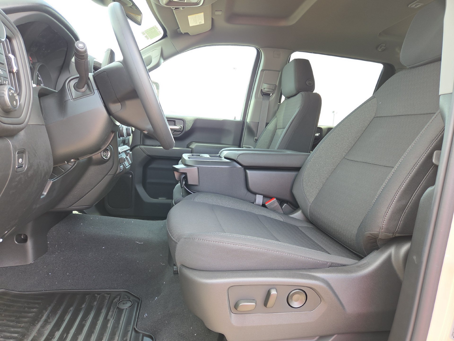 New 2026 Chevrolet Silverado 2500 Custom w/ Custom Convenience Package AWD/4WD image 10