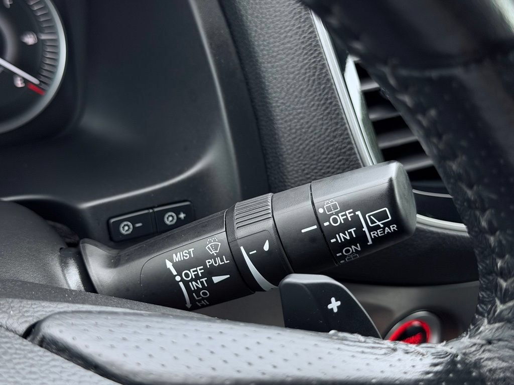 Used 2023 Honda Passport EX-L image 32