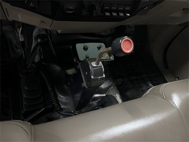 Used 2008 Ford F450 XL image 28