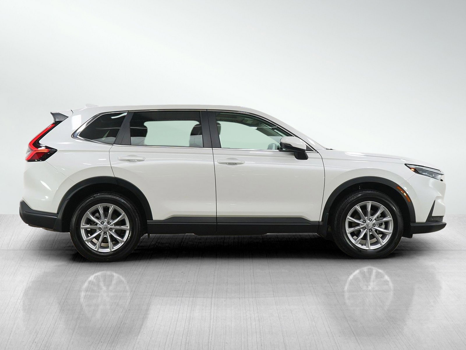 Used 2024 Honda CR-V EX-L image 6