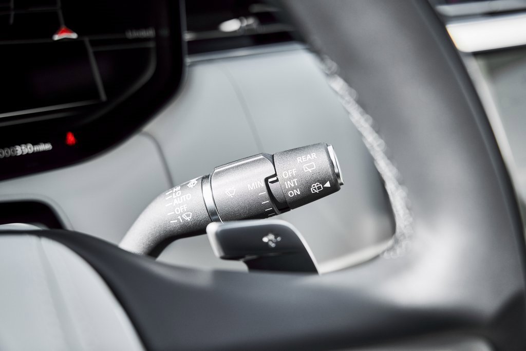 Used 2026 Land Rover Range Rover Long Wheelbase SE image 62