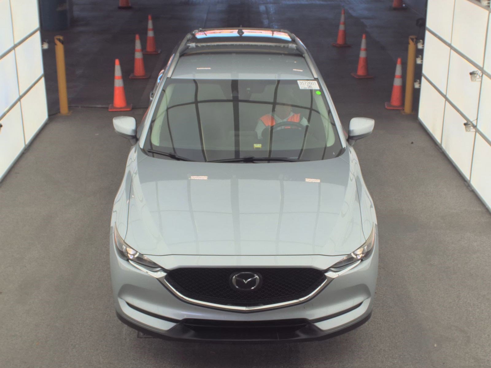 Used 2020 MAZDA CX-5 Touring image 2