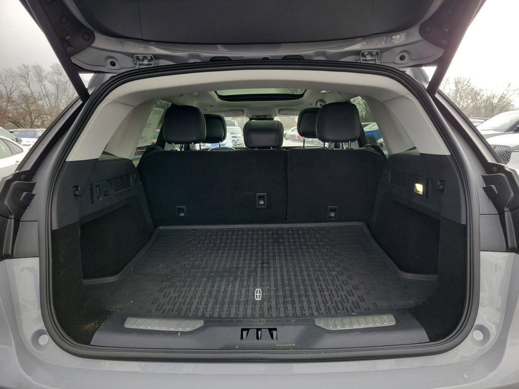 New 2026 Lincoln Nautilus Premier w/ Equipment Group 102A image 10