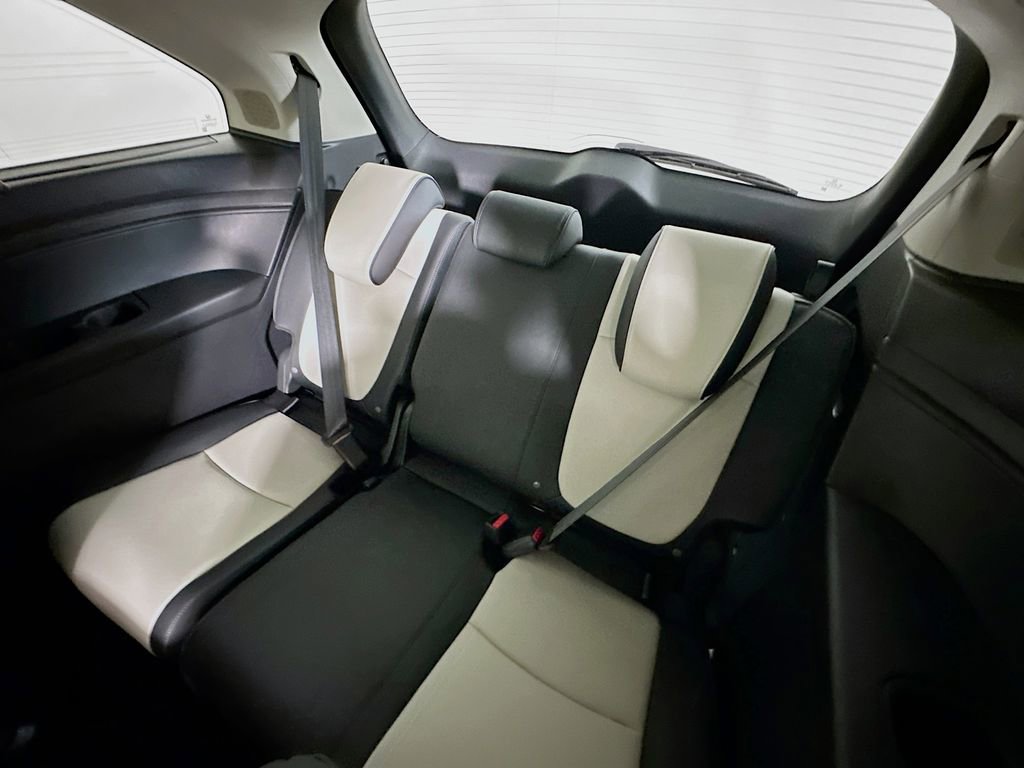 New 2026 Honda Odyssey Elite image 4