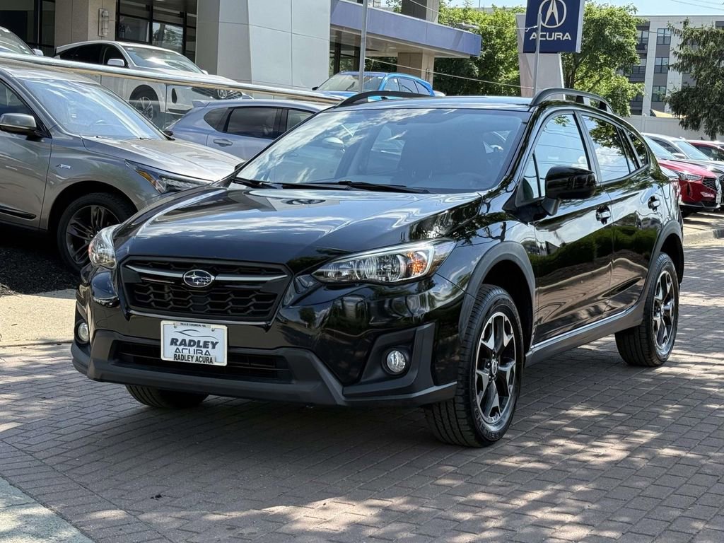 Used 2018 Subaru Crosstrek 2.0i Premium w/ Popular Package #3 AWD/4WD image 3
