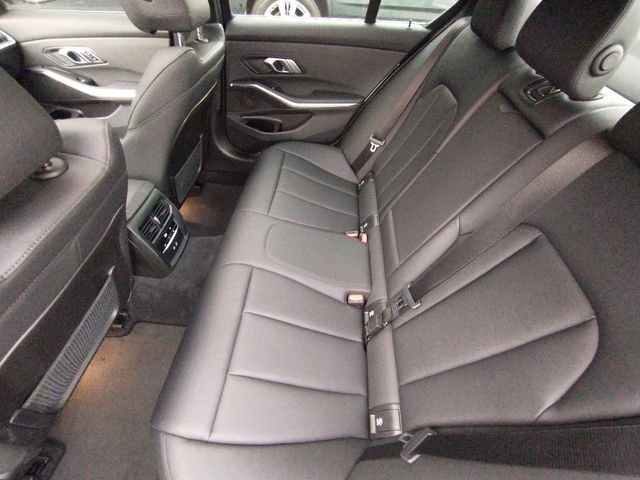 Used 2021 BMW 330i Sedan w/ Driving Assistance Package image 72