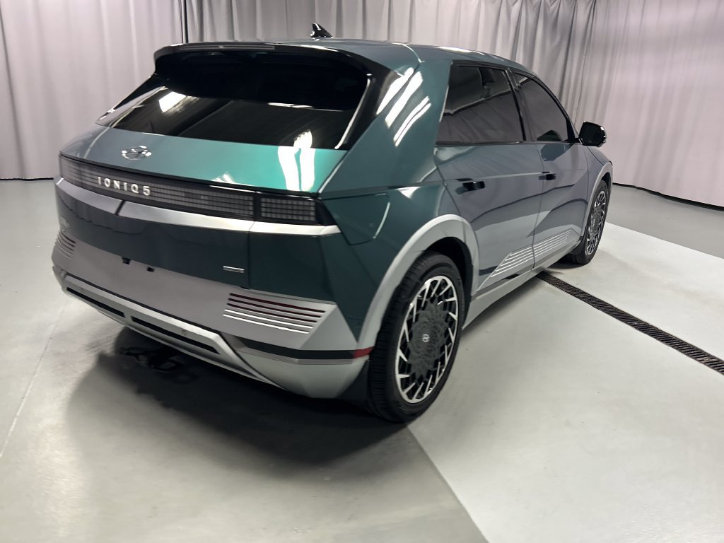 Used 2022 Hyundai Ioniq 5 Limited w/ Cargo Package AWD/4WD image 7