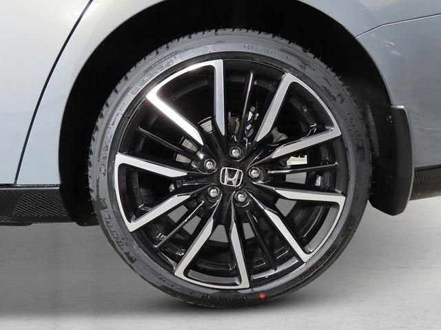 New 2026 Honda Accord Touring image 11