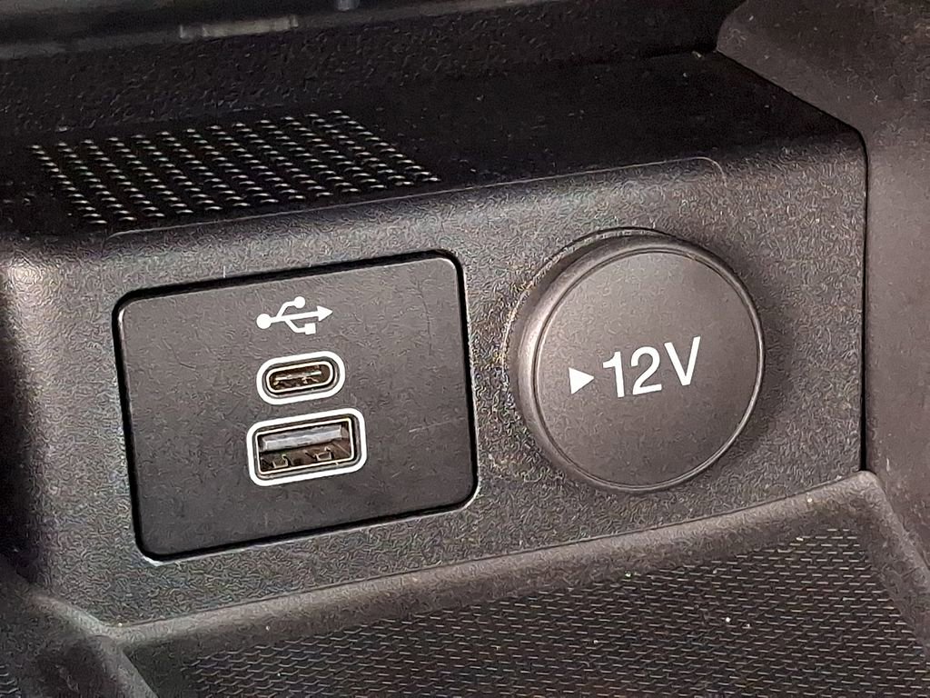 Used 2024 Ford Escape Platinum image 21