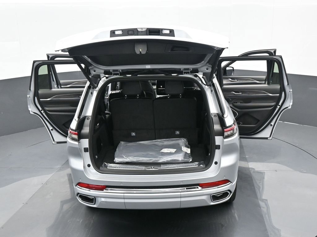 Used 2024 Jeep Grand Cherokee L Overland image 61