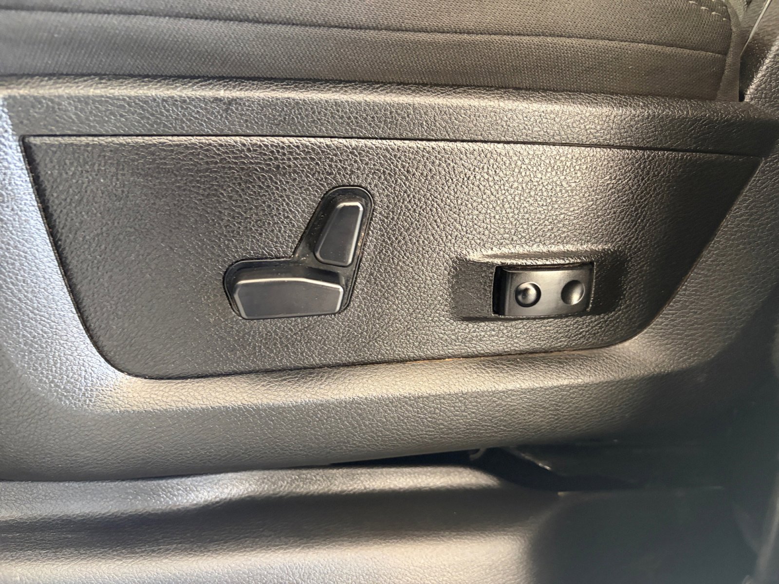 Used 2024 RAM 2500 Big Horn AWD/4WD image 12