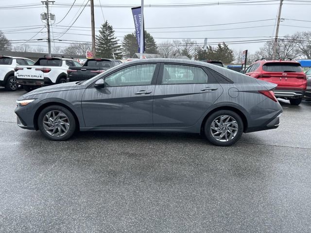 Certified 2024 Hyundai Elantra SEL image 6
