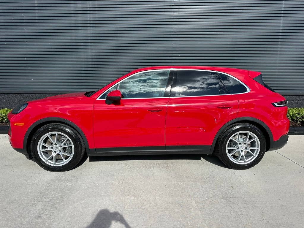Certified 2026 Porsche Cayenne AWD/4WD image 2