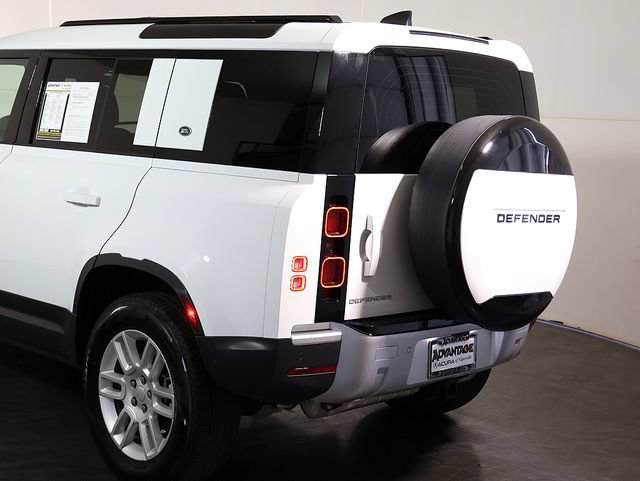 Used 2024 Land Rover Defender 110 S AWD/4WD image 11
