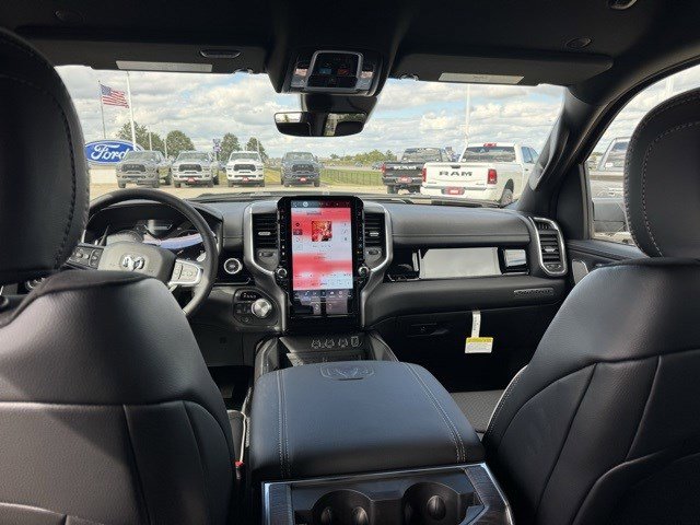 New 2026 RAM 1500 Laramie w/ Night Edition image 30