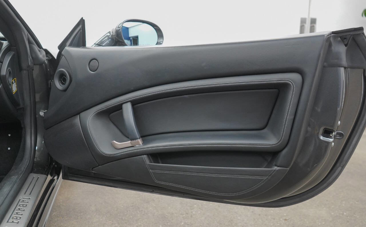 Used 2011 Ferrari California Base 2dr Convertible image 83