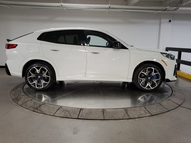 Used 2025 BMW X2 M35i w/ Premium Package image 10