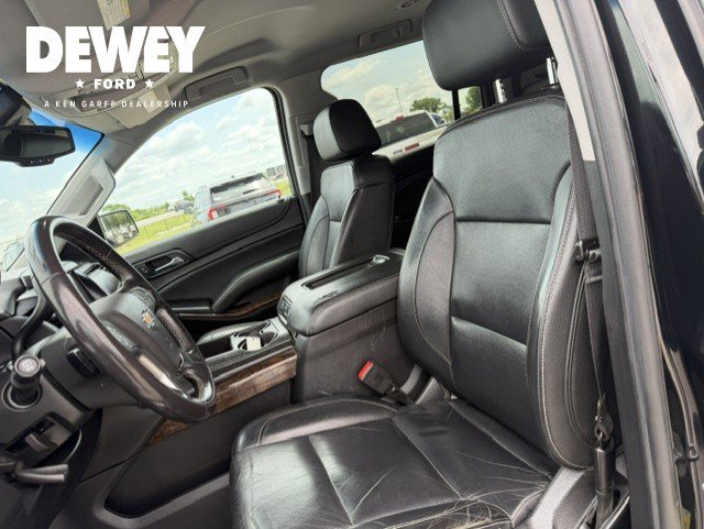 Used 2020 Chevrolet Suburban LT AWD/4WD image 12