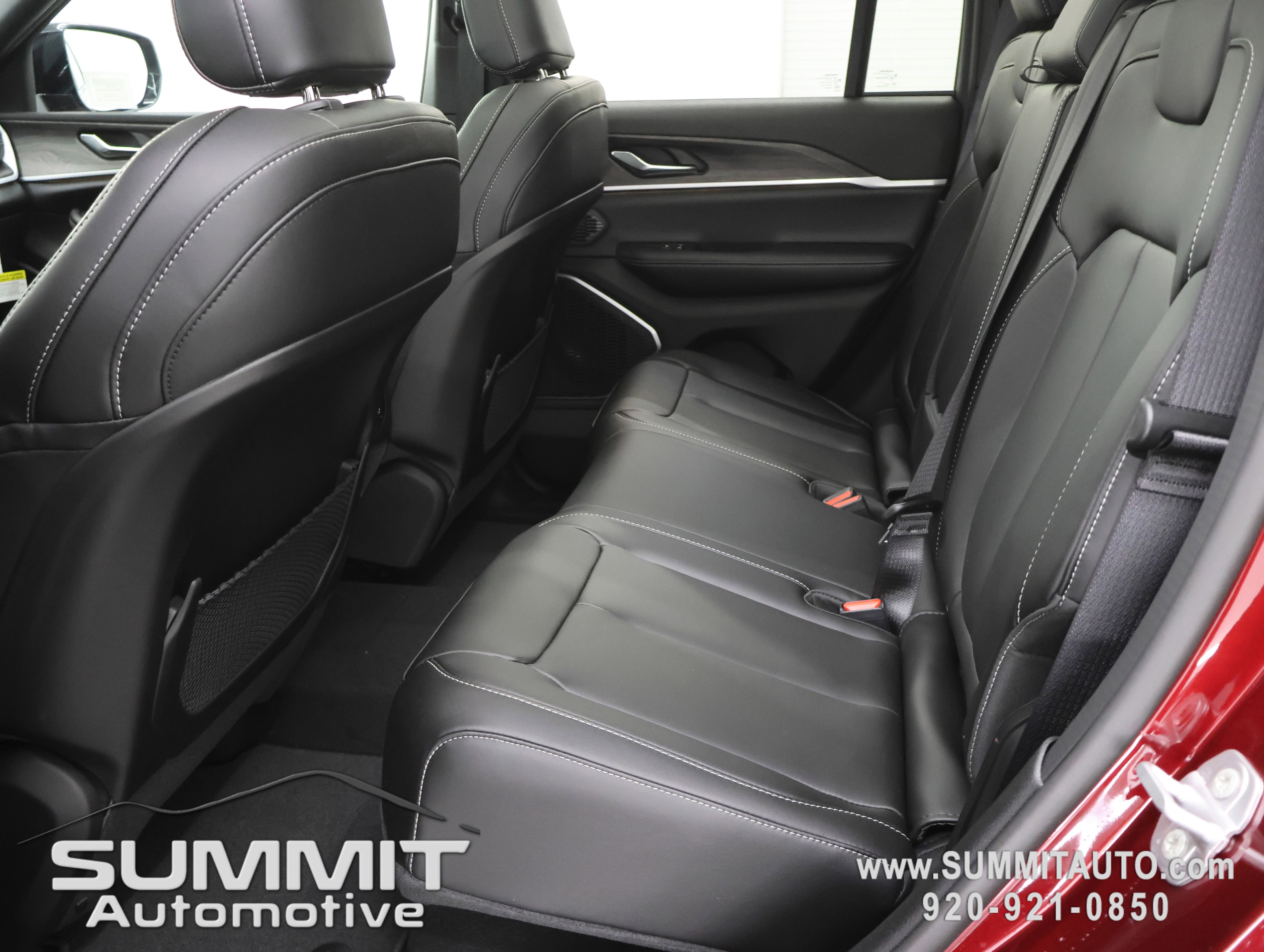 New 2026 Jeep Grand Cherokee Limited image 38