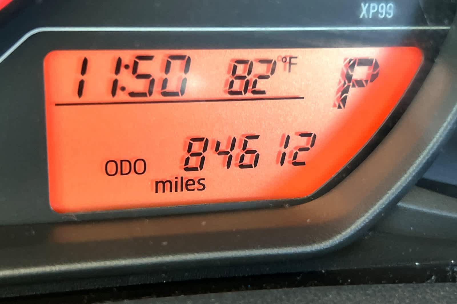 Used 2015 Toyota Yaris L FWD image 26