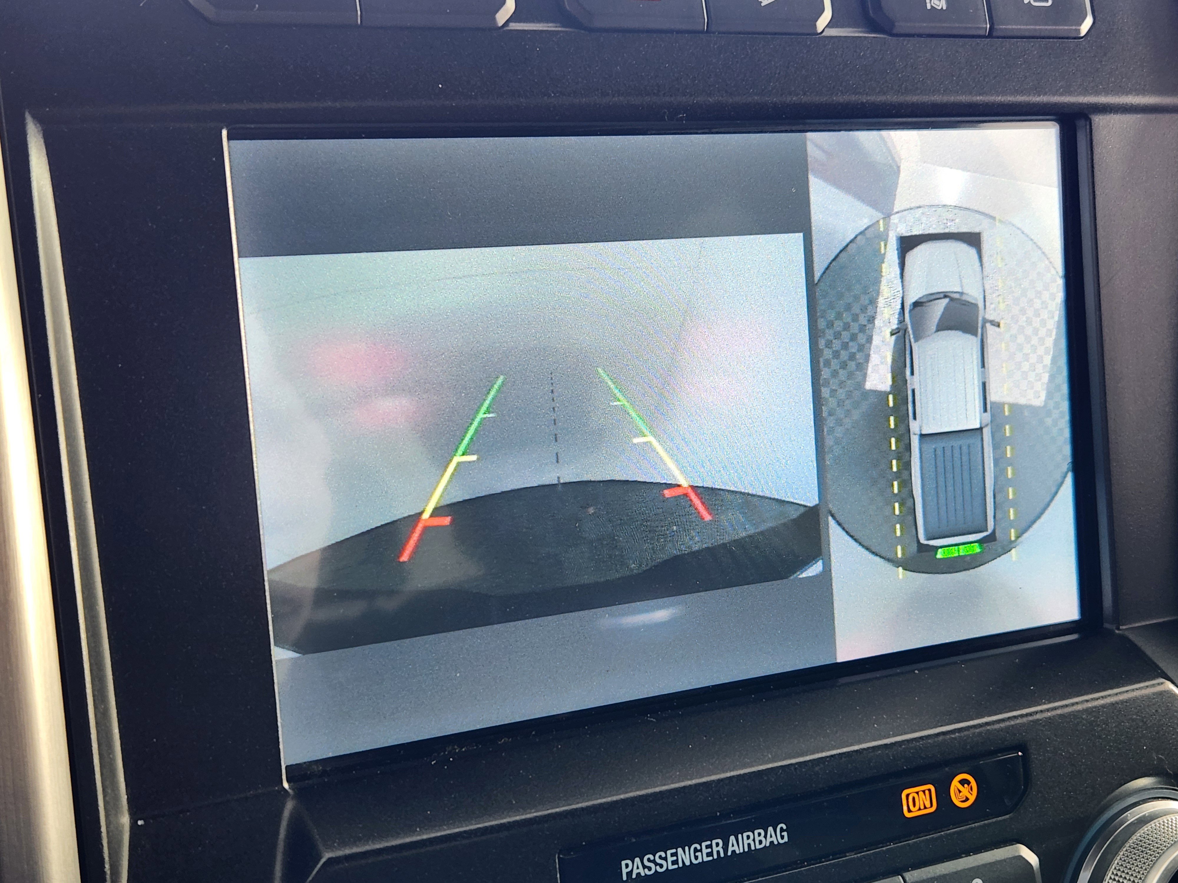 Certified 2021 Ford F350 Platinum w/ FX4 Off-Road Package image 22