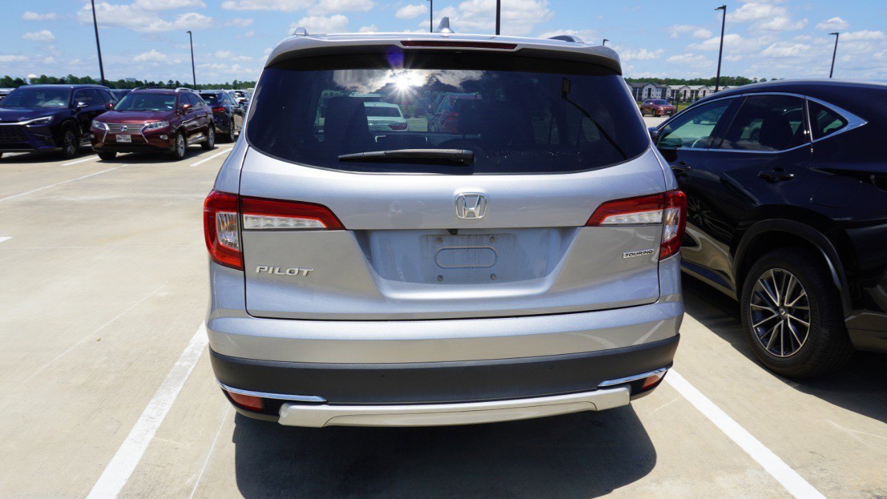 Used 2019 Honda Pilot Touring image 7