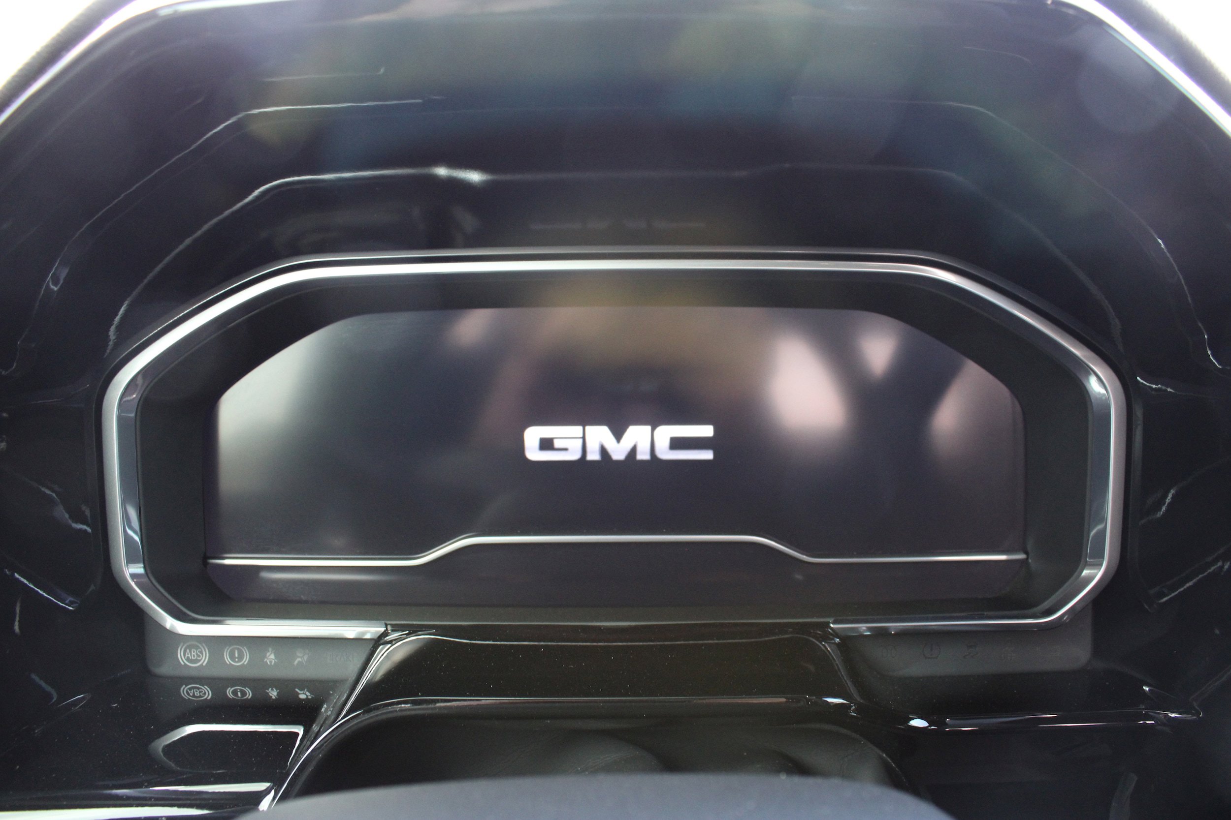 Used 2025 GMC Sierra 1500 Elevation w/ LPO, Elevation Black Package AWD/4WD image 26