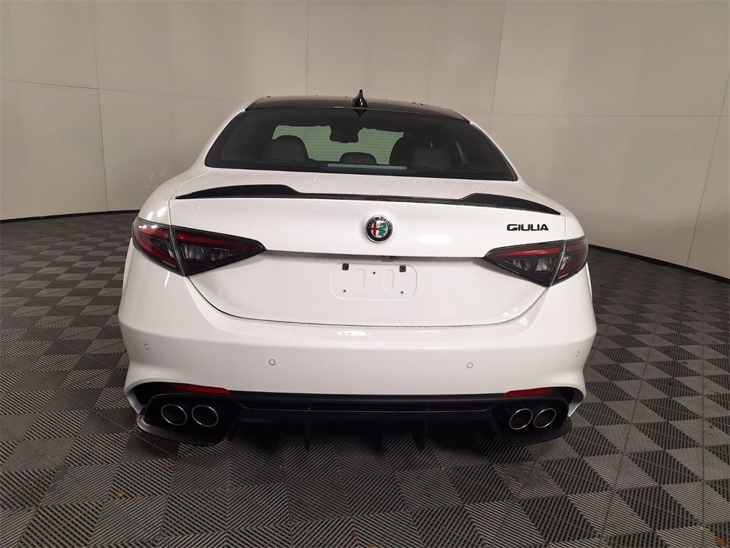 New 2024 Alfa Romeo Giulia Quadrifoglio image 10