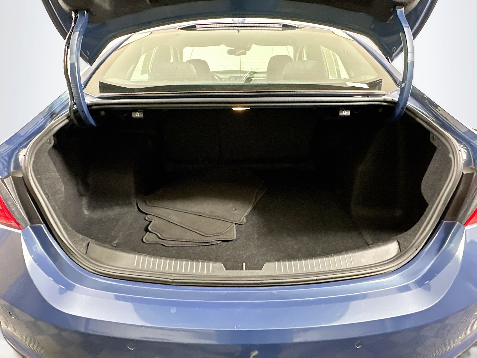Used 2024 Chevrolet Malibu LT FWD image 26