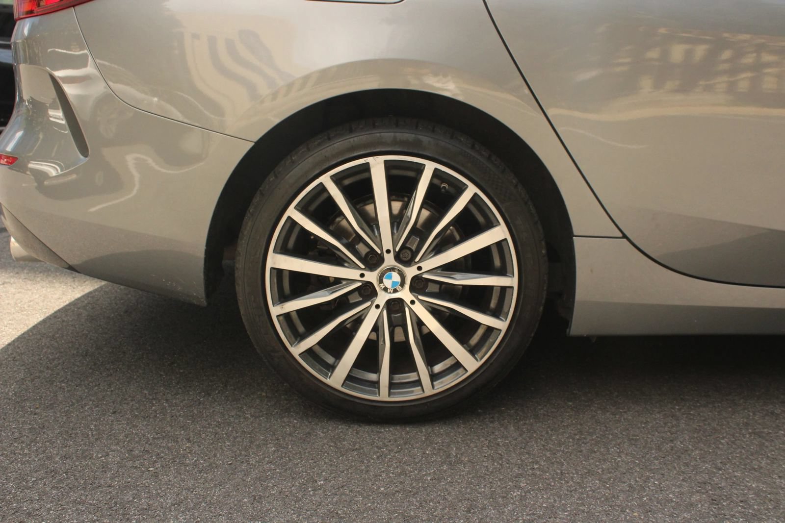 Used 2022 BMW 228i Gran Coupe w/ Convenience Package FWD image 5