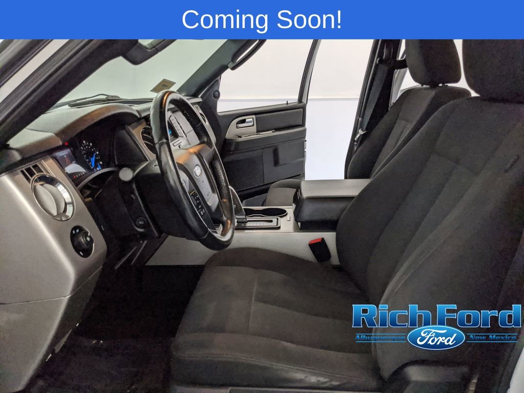 Used 2017 Ford Expedition XLT image 16