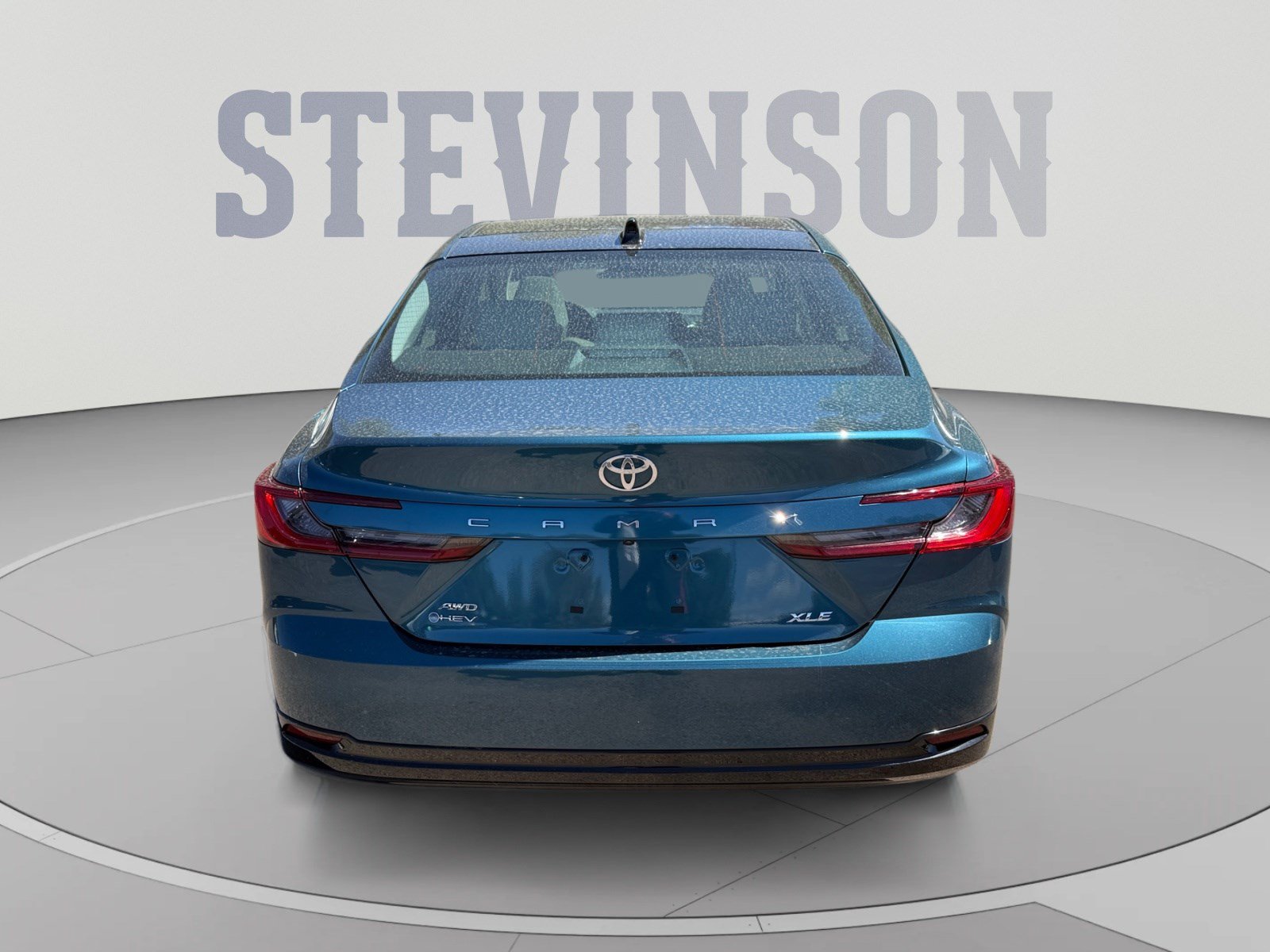 Used 2025 Toyota Camry XLE AWD/4WD image 4