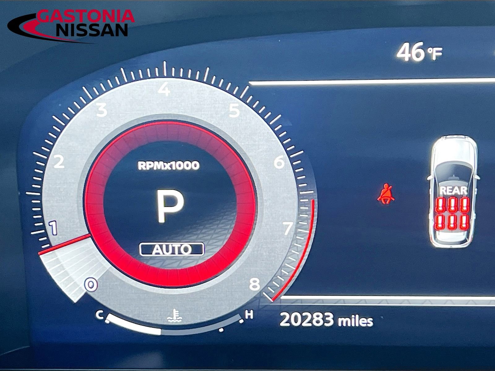 Used 2024 Nissan Pathfinder Platinum w/ Cargo Package image 15