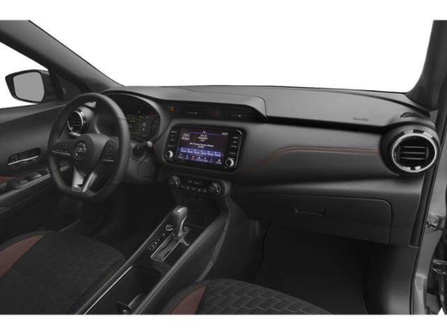 Used 2021 Nissan Kicks SR w/ Interior Electronics Package FWD image 18