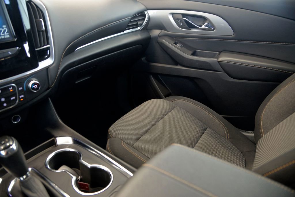 Used 2019 Chevrolet Traverse LS FWD image 26