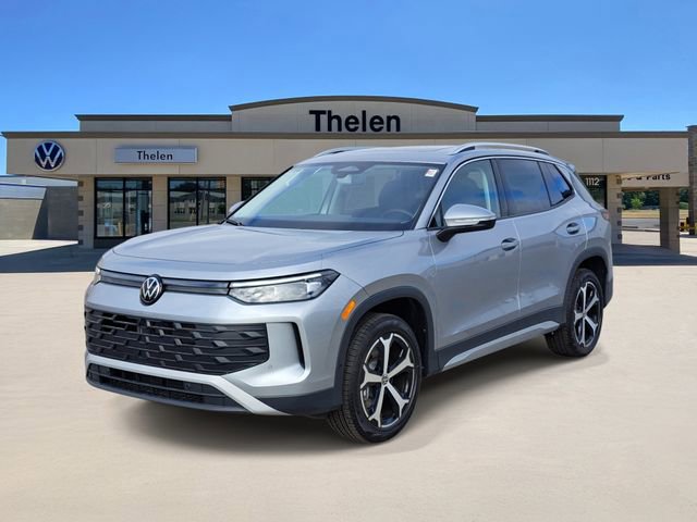 New 2026 Volkswagen Tiguan SE AWD/4WD image 2