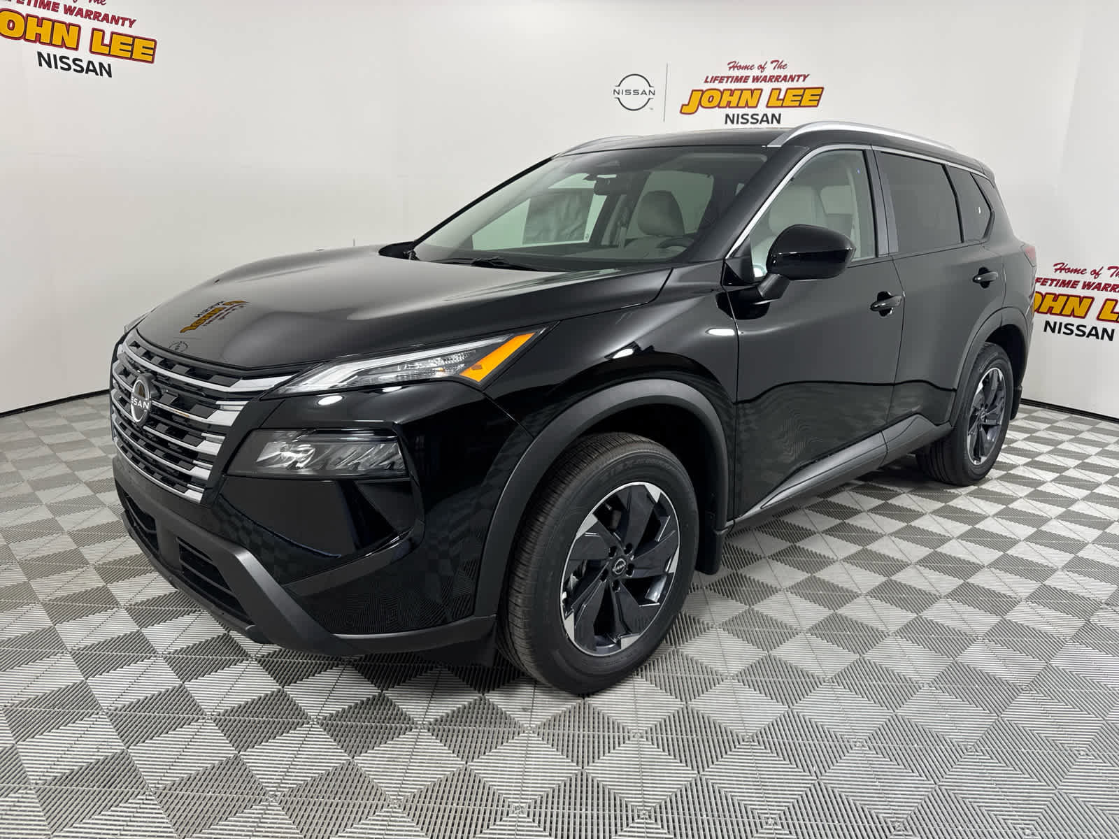 New 2025 Nissan Rogue SV w/ SV Premium Package