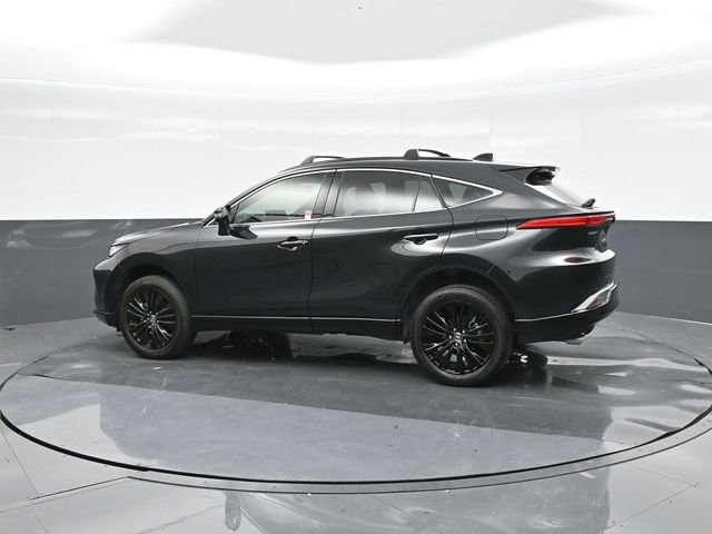 Used 2024 Toyota Venza Nightshade image 5