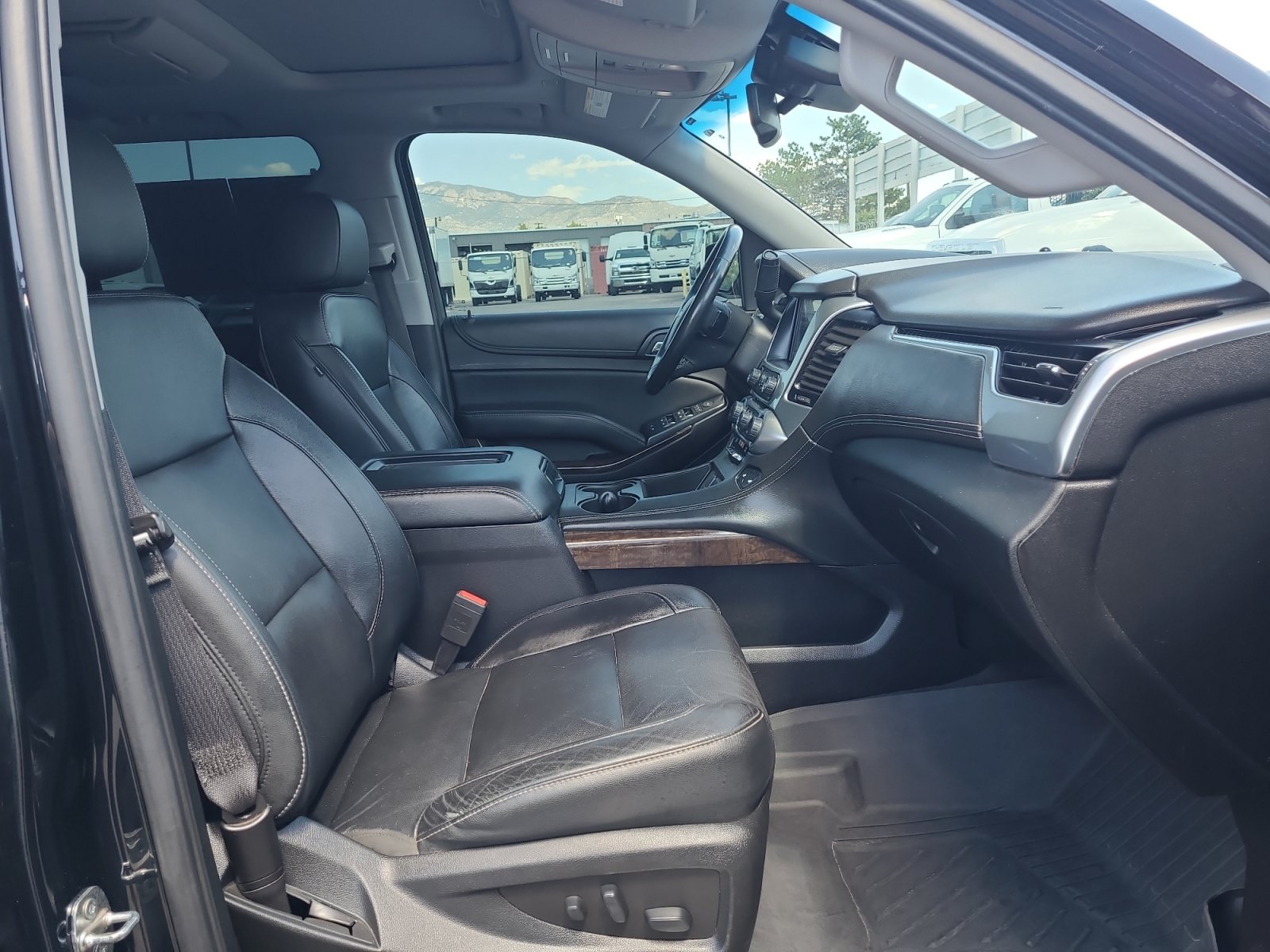 Used 2019 Chevrolet Tahoe LT AWD/4WD image 29