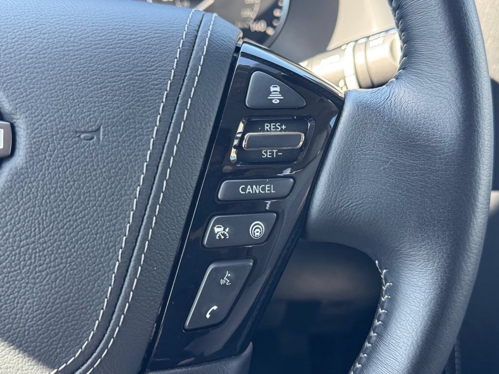 Used 2023 Nissan Armada Platinum w/ Captain's Chairs Package RWD image 22