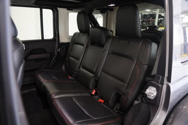 Used 2022 Jeep Wrangler Unlimited Rubicon w/ Steel Bumper Group AWD/4WD image 30