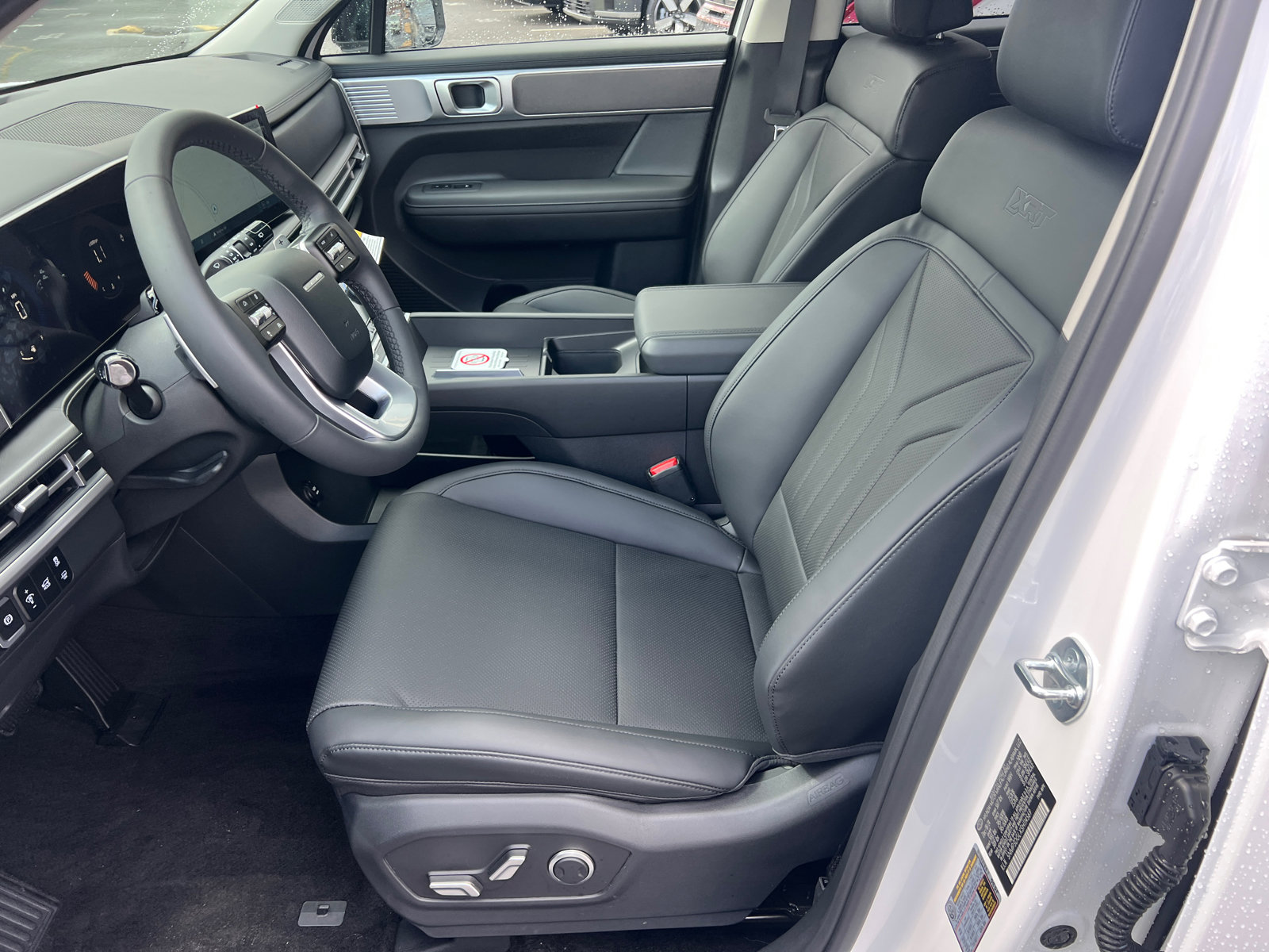 New 2025 Hyundai Santa Fe XRT image 11