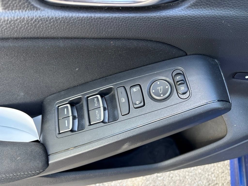 Used 2022 Honda Civic LX image 13