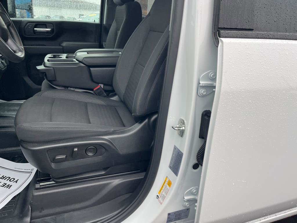 Used 2025 Chevrolet Silverado 2500 Custom w/ Custom Value Package image 20